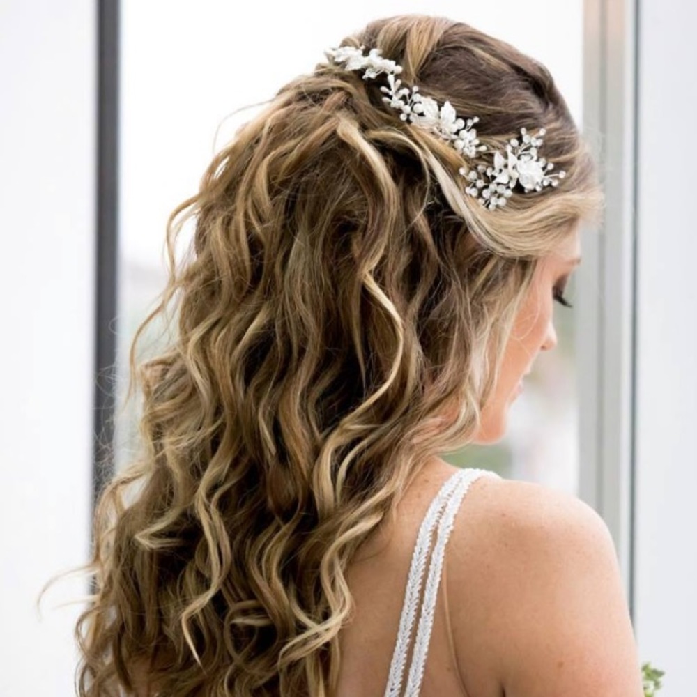 Bridal hairpiece